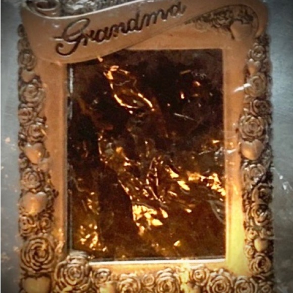 2 Vintage Photo Pins-1 Silver-1 Gold, 90’s Grandmas Luvs-Unused In Original Pkgs - Picture 9 of 14